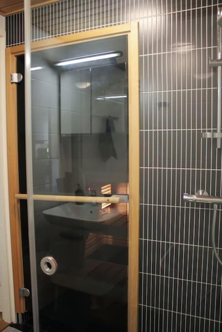 Modern Apartment With Sauna, Near Transit Hub/Dixi Vantaa Bagian luar foto
