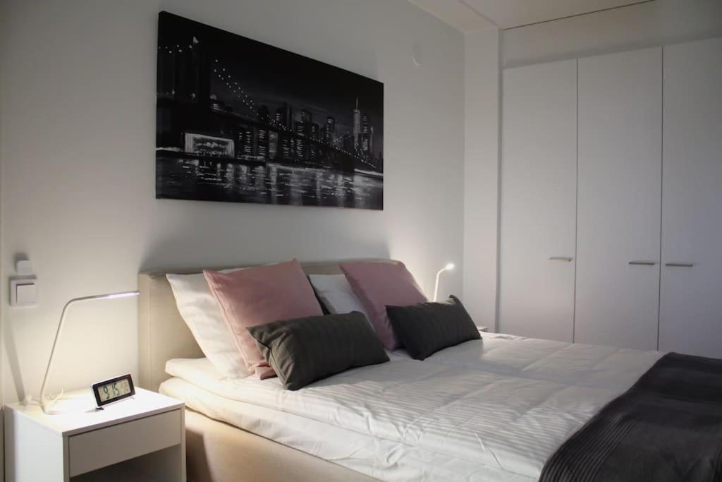 Modern Apartment With Sauna, Near Transit Hub/Dixi Vantaa Bagian luar foto