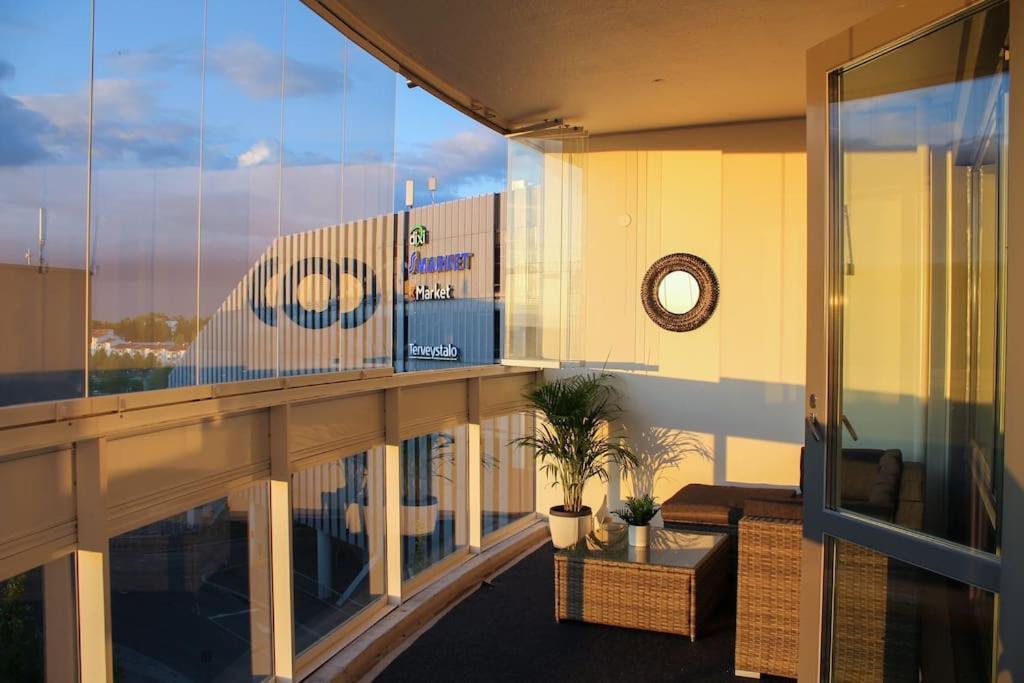 Modern Apartment With Sauna, Near Transit Hub/Dixi Vantaa Bagian luar foto